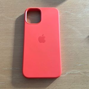 Apple silicone MagSafe case iPhone 12 mini